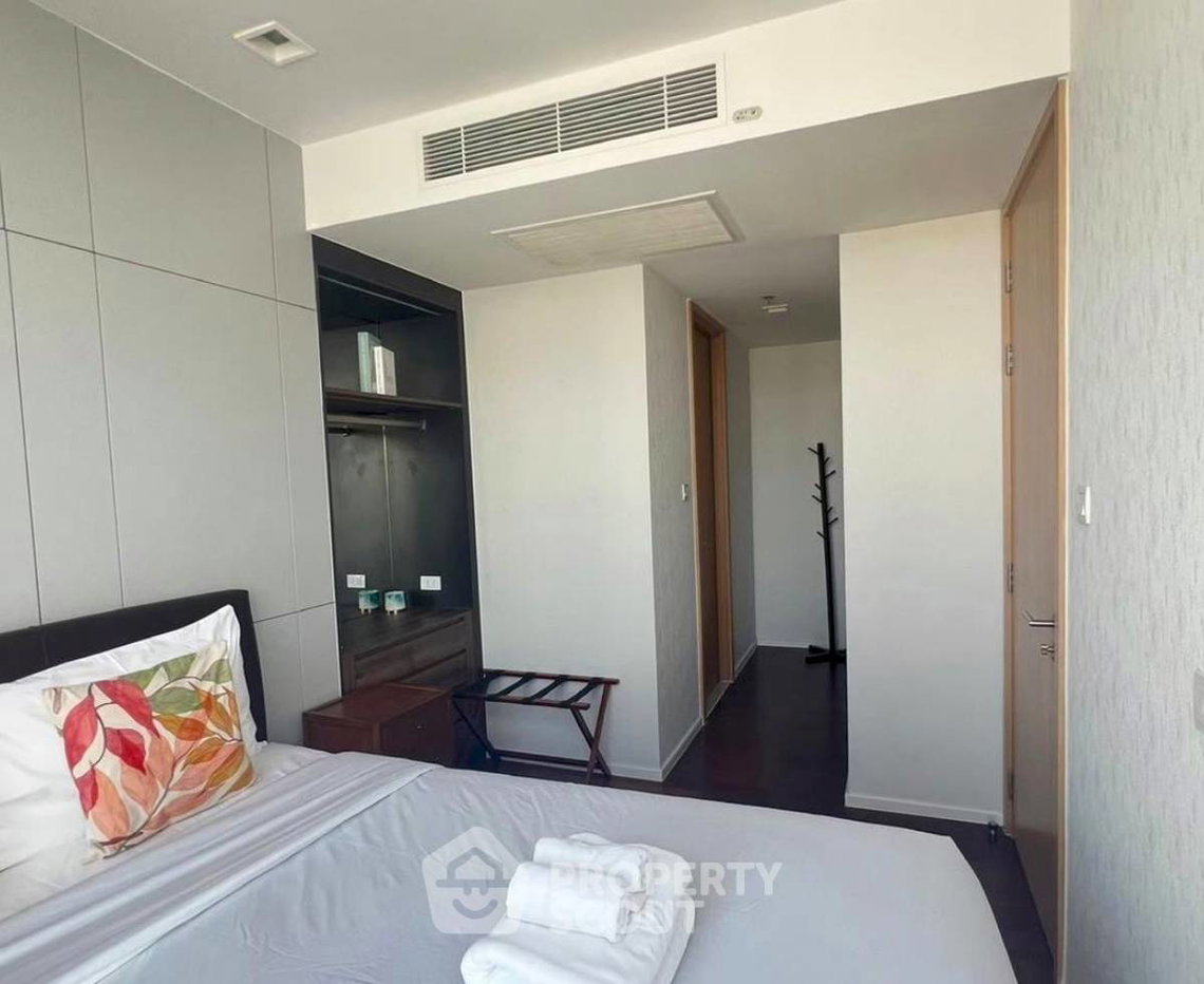 รูป คอนโด 2-ห้องนอน ที่ ไฮด์ สุขุมวิท11 ใกล้ BTS นานา (ID 2730155) - รูปที่ 4/5