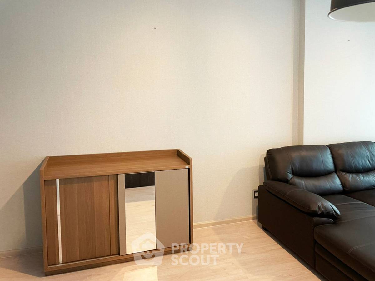 รูป คอนโด 2-ห้องนอน ที่ ริทึ่ม รางน้ำ ใกล้ BTS อนุสาวรีย์ชัยสมรภูมิ (ID 2738713) - รูปที่ 4/7