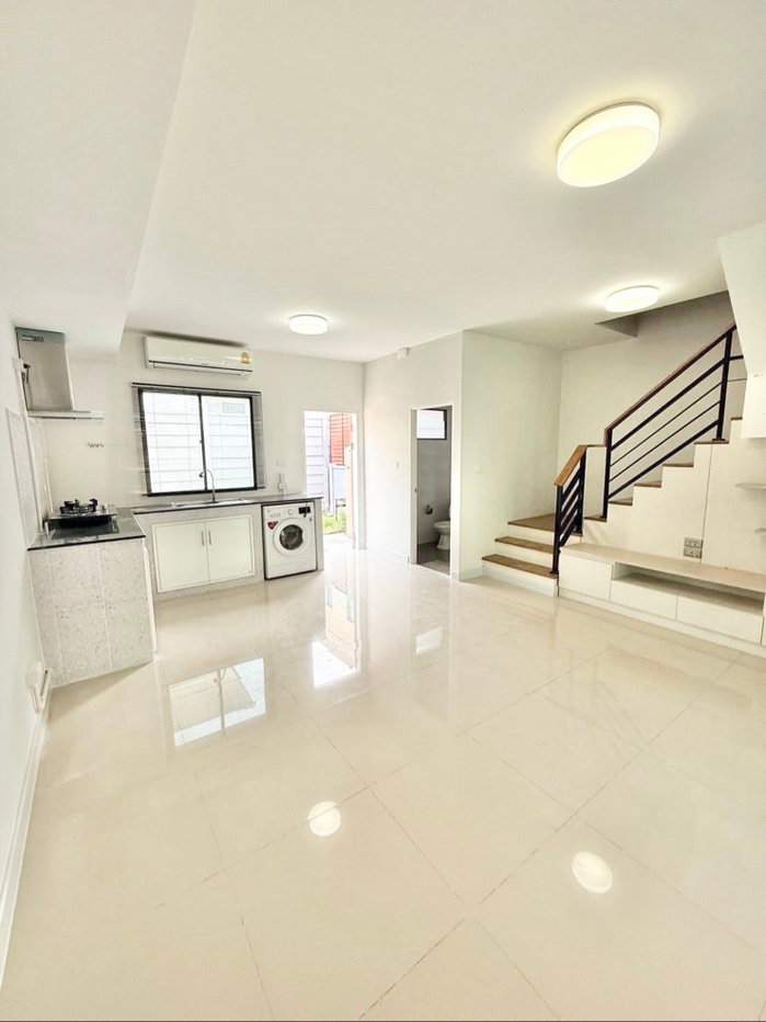 รูป ให้เช่าพลีโน่ ทาวน์ พหลโยธิน-วิภาวดี (Pleno Town Phaholyothin-Vibhavadi) 	ถ.พหลโยธิน ต.คลองหนึ่ง อ.คลองหลวง  - รูปที่ 3/8