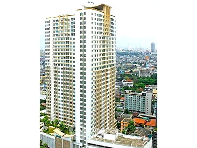 Condos for sale Robinson Bang Rak : 1-BR Condo at Q House Sathorn near BTS Krung Thon Buri (ID 2733895)
