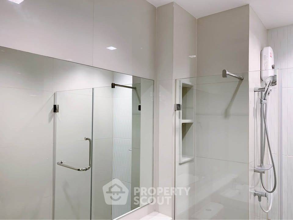 รูป คอนโด 1 ห้องนอน Life Asoke - Rama 9 ชั้น 22 ใกล้ MRT พระราม 9 (300 ม.) (ID 1999442) - รูปที่ 11/14