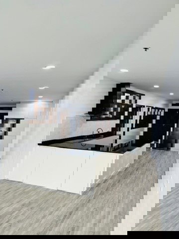 รูป ขายด่วน! คอนโดมิเนียมวิวแม่น้ำ ใกล้โรงเรียนและมหาวิทยาลัย - รูปที่ 8/45