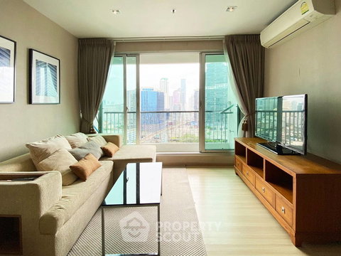 1-BR Condo at Rhythm Sathorn near BTS Saphan Taksin (ID 2737238)