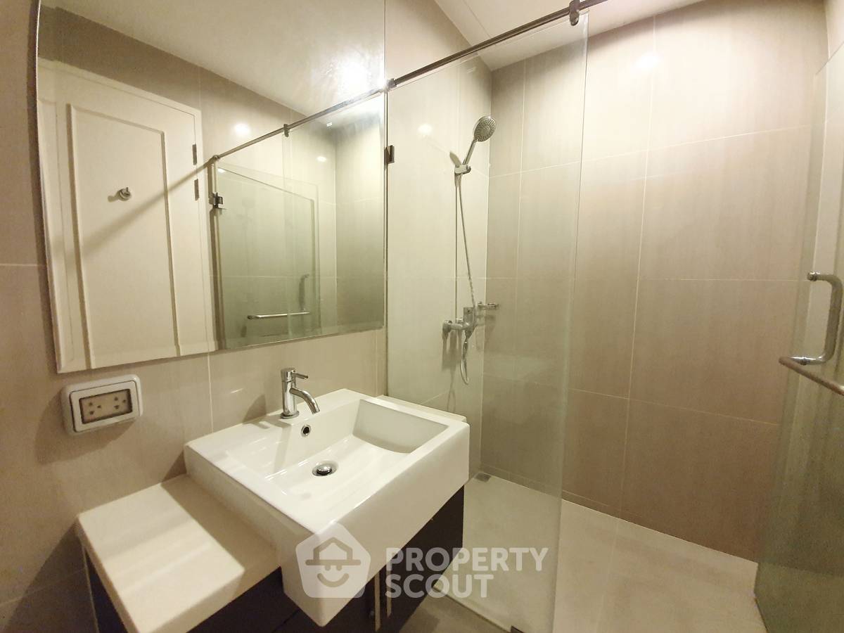 รูป คอนโด 1-ห้องนอน ที่ วิลล่า อโศก ใกล้ MRT เพชรบุรี (ID 2735917) - รูปที่ 8/9