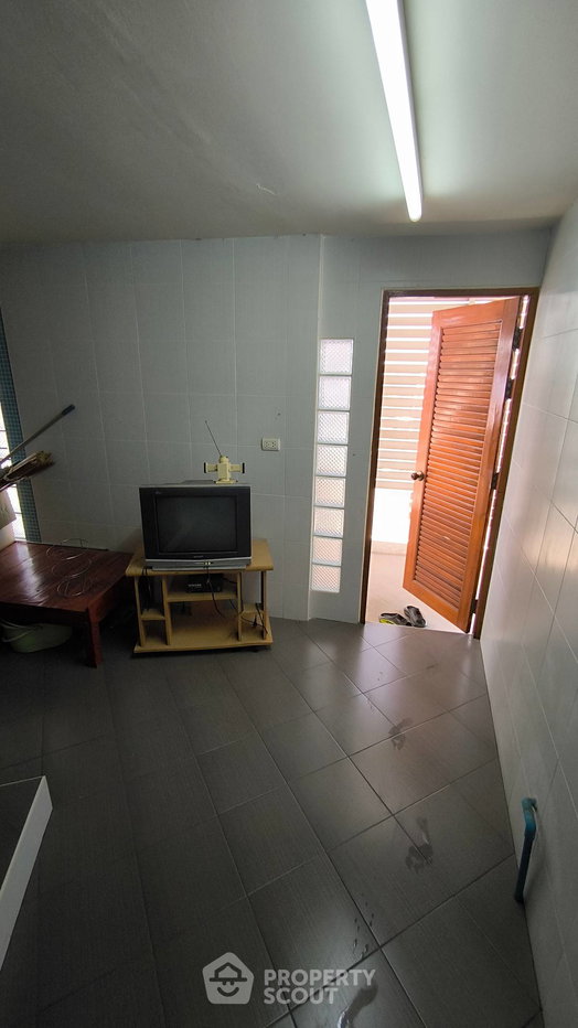 รูป คอนโด 3-ห้องนอน ที่ บางกอก ริเวอร์ มารีนา ใกล้ MRT บางพลัด (ID 2738826) - รูปที่ 23/37