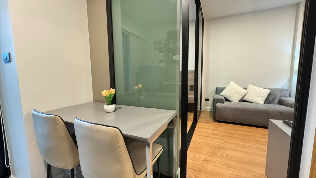 รูป ขาย Arise Condo มหิดล เชียงใหม่ ทำเลใกล้สนามบิน เฟอร์นิเจอร์และเครื่องใช้ไฟฟ้าครบ (C474) T.0946511456 - รูปที่ 8/12