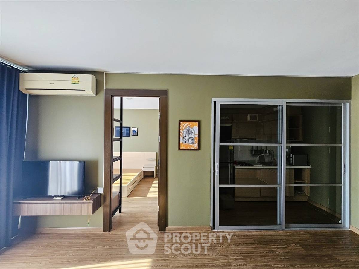 picture 1-BR Condo at Rhythm Ratchada near MRT Ratchadaphisek (ID 2448879) - 2/4