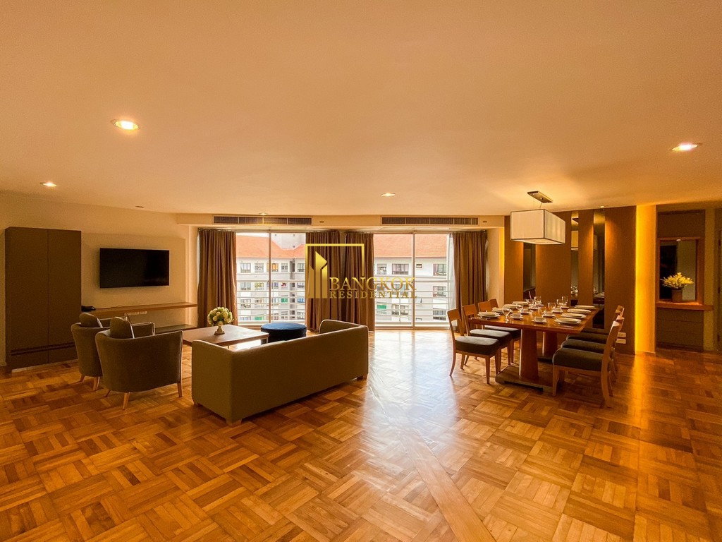 รูป Renovated 3 Bed Apartment For Rent in Sathorn - BR0768AP - รูปที่ 1/46