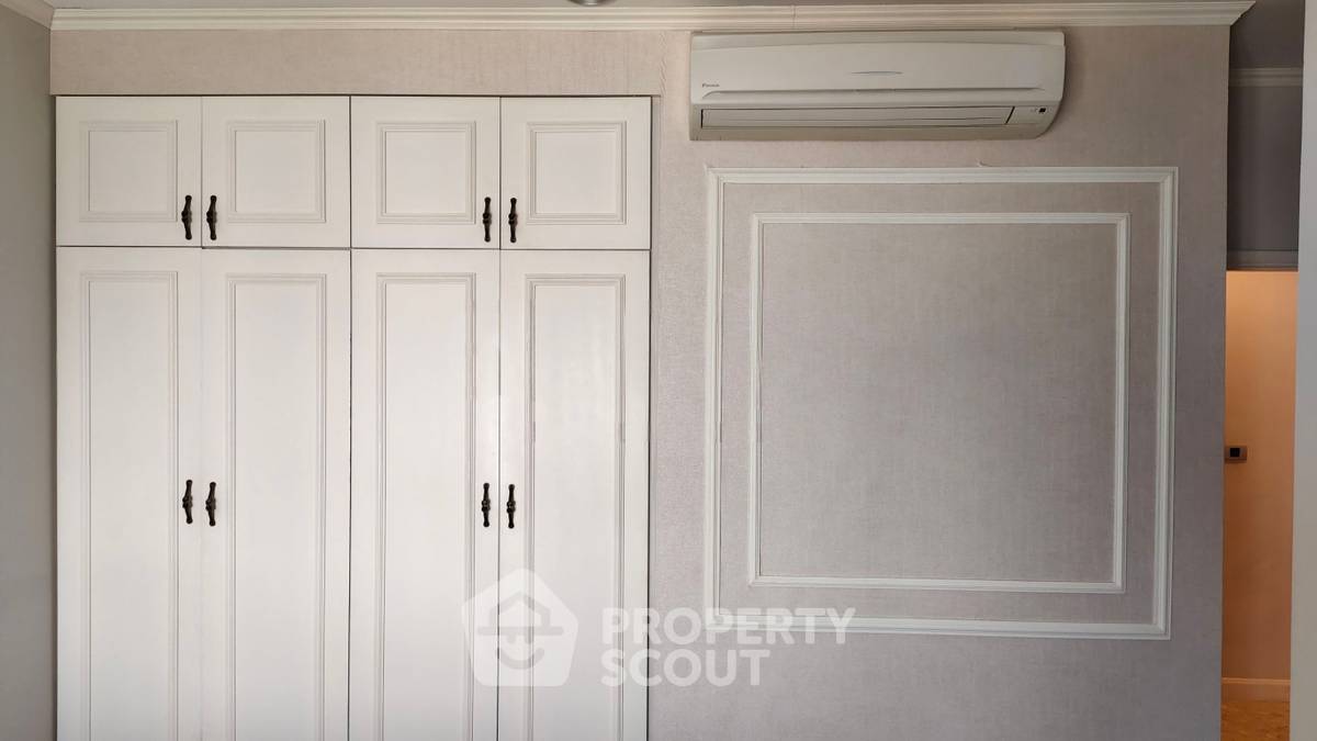 picture 2-BR Condo at The Crest Sukhumvit 34 near BTS Thong Lor (ID 2739062) - 6/13