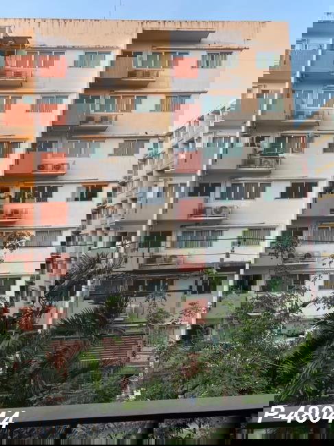 รูป P-48044  ทำเลดี ใกล้ BTS เริ่มต้น 700 ม. เฟอร์ครบ + เครื่องซักผ้า เพียง 12,000 บาท @ Ideo Blucove Sathorn 🚆✨ | Line Id: @easythaihome | 085-592-2897 - รูปที่ 10/18