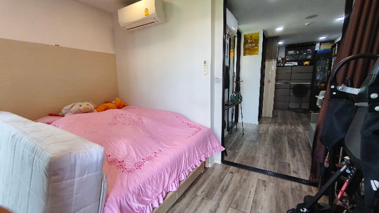 รูป 💥ขายถูกที่สุดในโครงการ💥
ลดทันที 150,000 บาท ‼️
🏦 Atmoz รัชดา-ห้วยขวาง
2 ห้องนอน 1 ห้องน้ำ 1 ครัวปิด
ฟรี‼️เฟอร์นิเจอร์+เครื่องใช้ไฟฟ้า - รูปที่ 2/20
