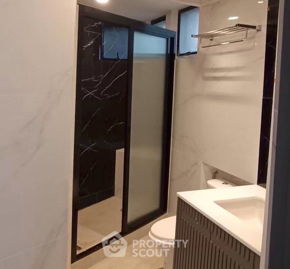 รูป คอนโด 3-ห้องนอน ที่ เพรสซิเดนท์ ปาร์ค คอนโดมิเนี่ยม ใกล้ MRT ศูนย์การประชุมแห่งชาติสิริกิติ์ (ID 2739209) - รูปที่ 7/9