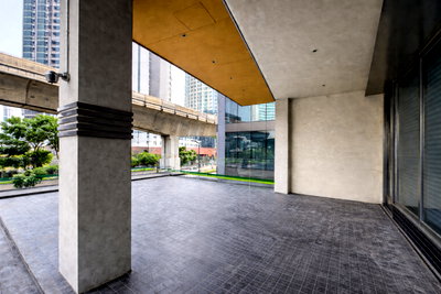 เช่าพื้นที่ขายของ ถนนสุขุมวิท : ร้านค้าริมถนนสุขุมวิท เหมาะทำร้านอาหารทุกประเภท ** NO CO-AGENT **