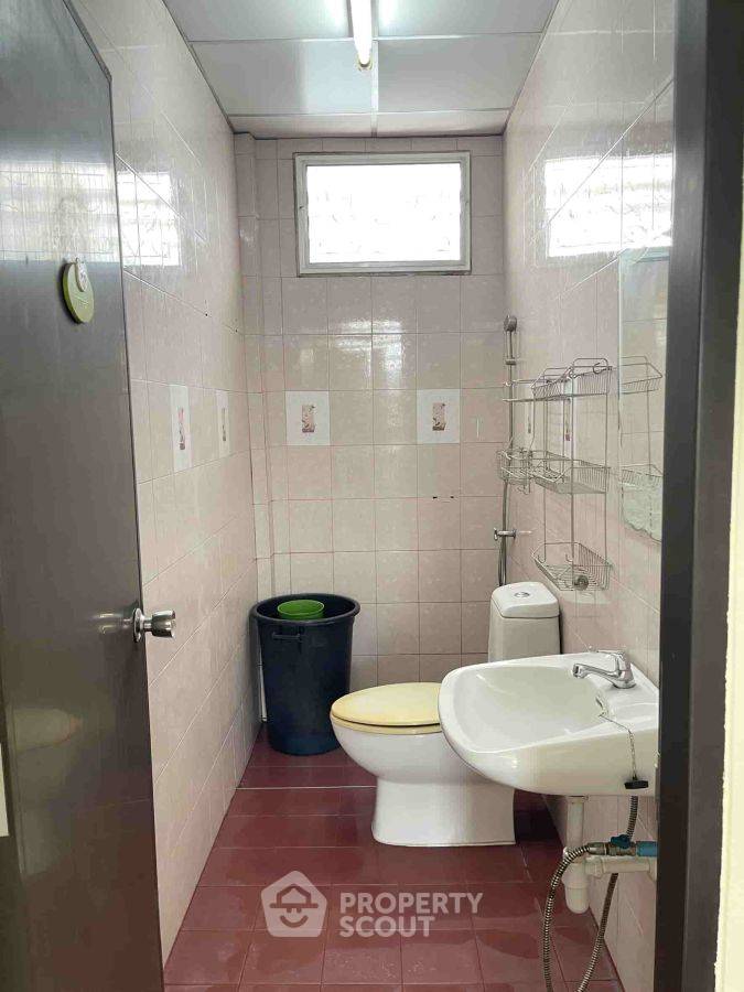 รูป บ้าน 3-ห้องนอน ที่ หมู่บ้านอยู่เจริญ ซอยเทิดราชัน 45 ใน สีกัน (ID 2328560) - รูปที่ 22/24