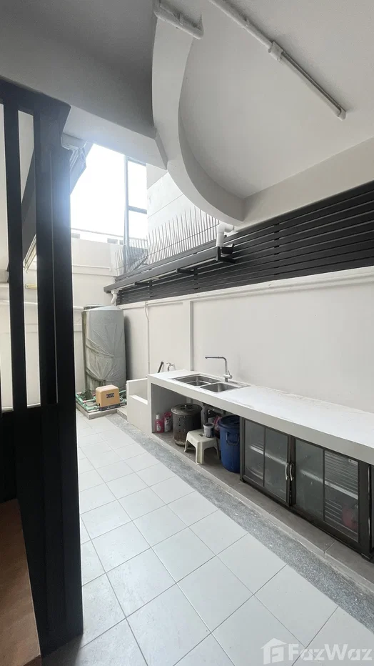 รูป ขาย ทาวน์เฮ้าส์ 3 ห้องนอน ในโครงการ หมู่บ้านจันทรานิเวศน์ 1955405 - รูปที่ 12/13