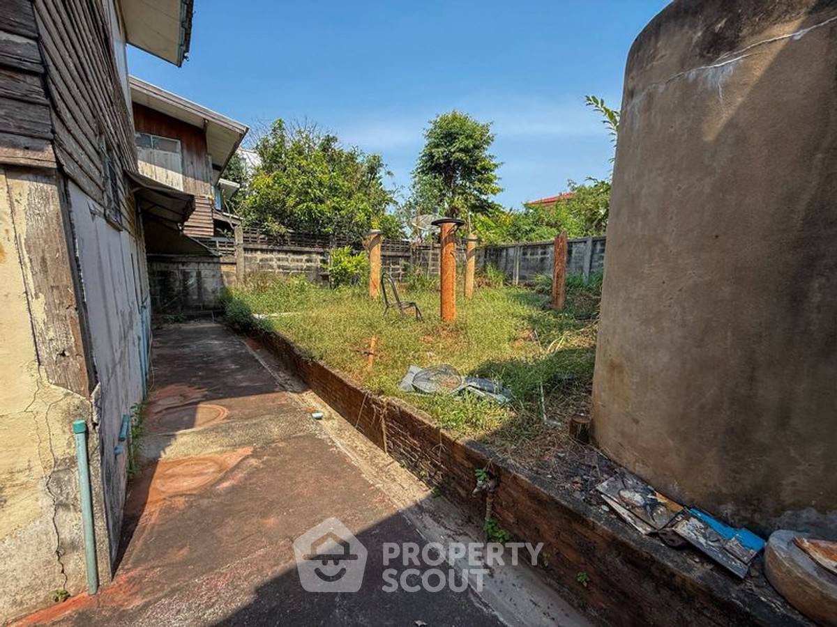 รูป ที่ดินสำหรับปล่อยขาย 219.6 ตารางเมตร แถว ใน ศรีราชา (ID 2735291) - รูปที่ 15/16
