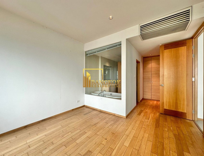 รูป The Empire Place | Unfurnished 2 Bed Duplex Condo in Sathorn - BR10728CD - รูปที่ 17/38