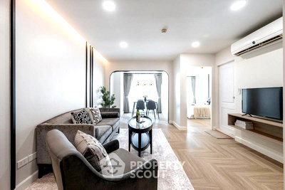 Condos for sale Middle Sukhumvit : 2-BR Condo at The Niche Sukhumvit 49 near MRT Phetchaburi (ID 2735151)