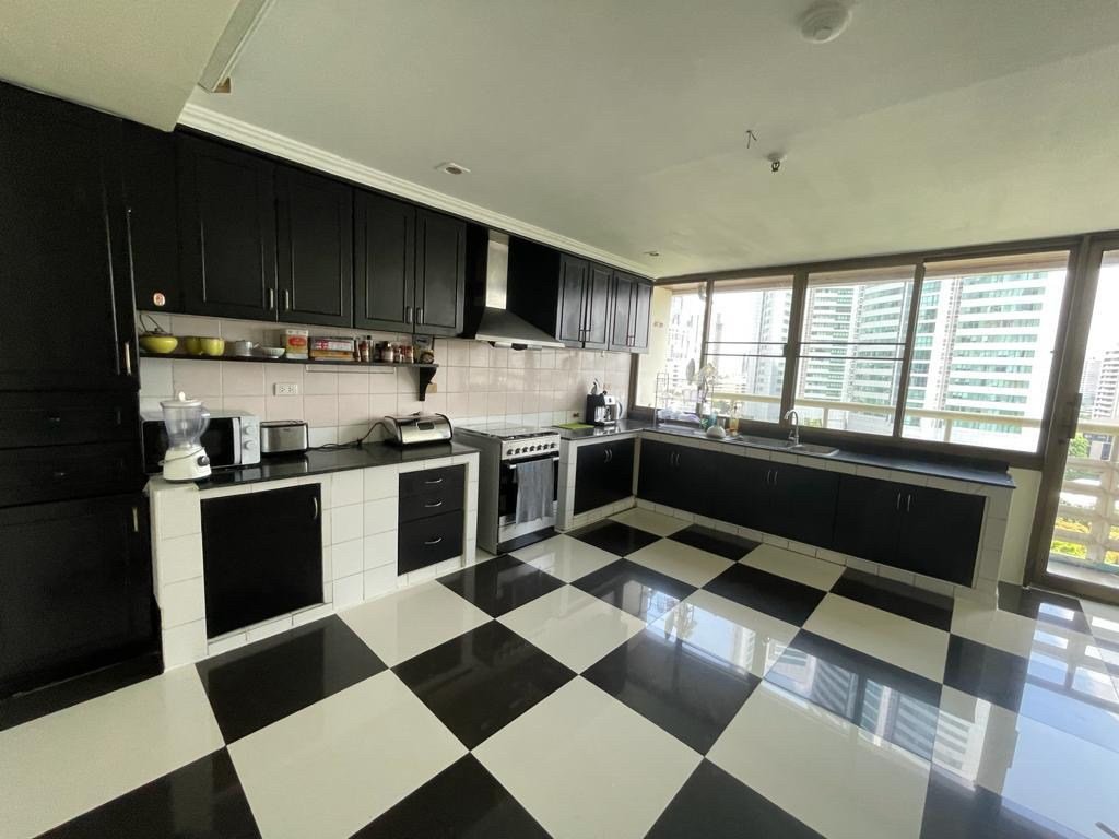 รูป LTH5640 – Fairview Tower FOR RENT 3 beds 4 baths size 264 Sq.M. Nearly BTS Asoke station ONLY 60k/Month - รูปที่ 3/7