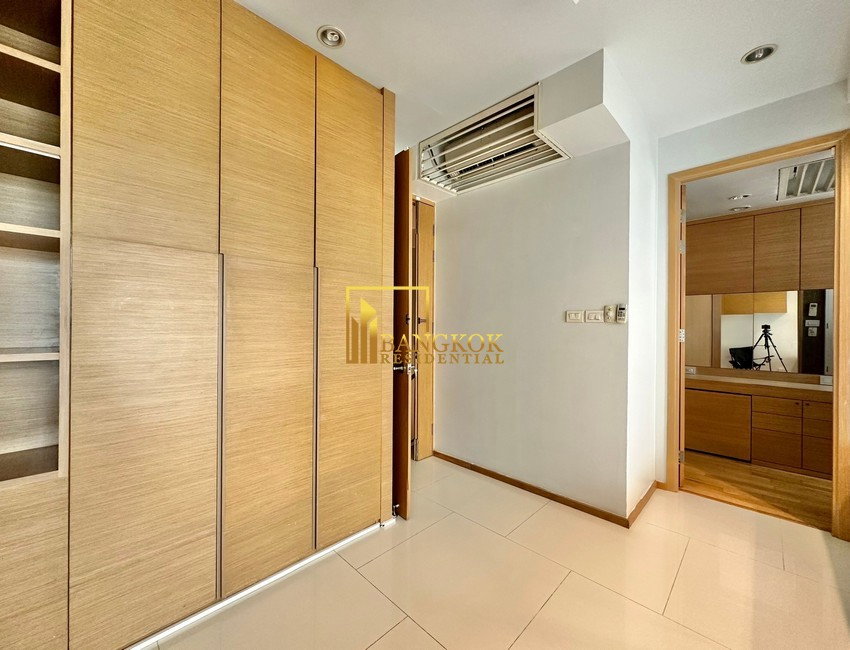 รูป The Empire Place | Below Market 2 Bedroom Duplex Condo For Rent - BR16022CD - รูปที่ 15/41
