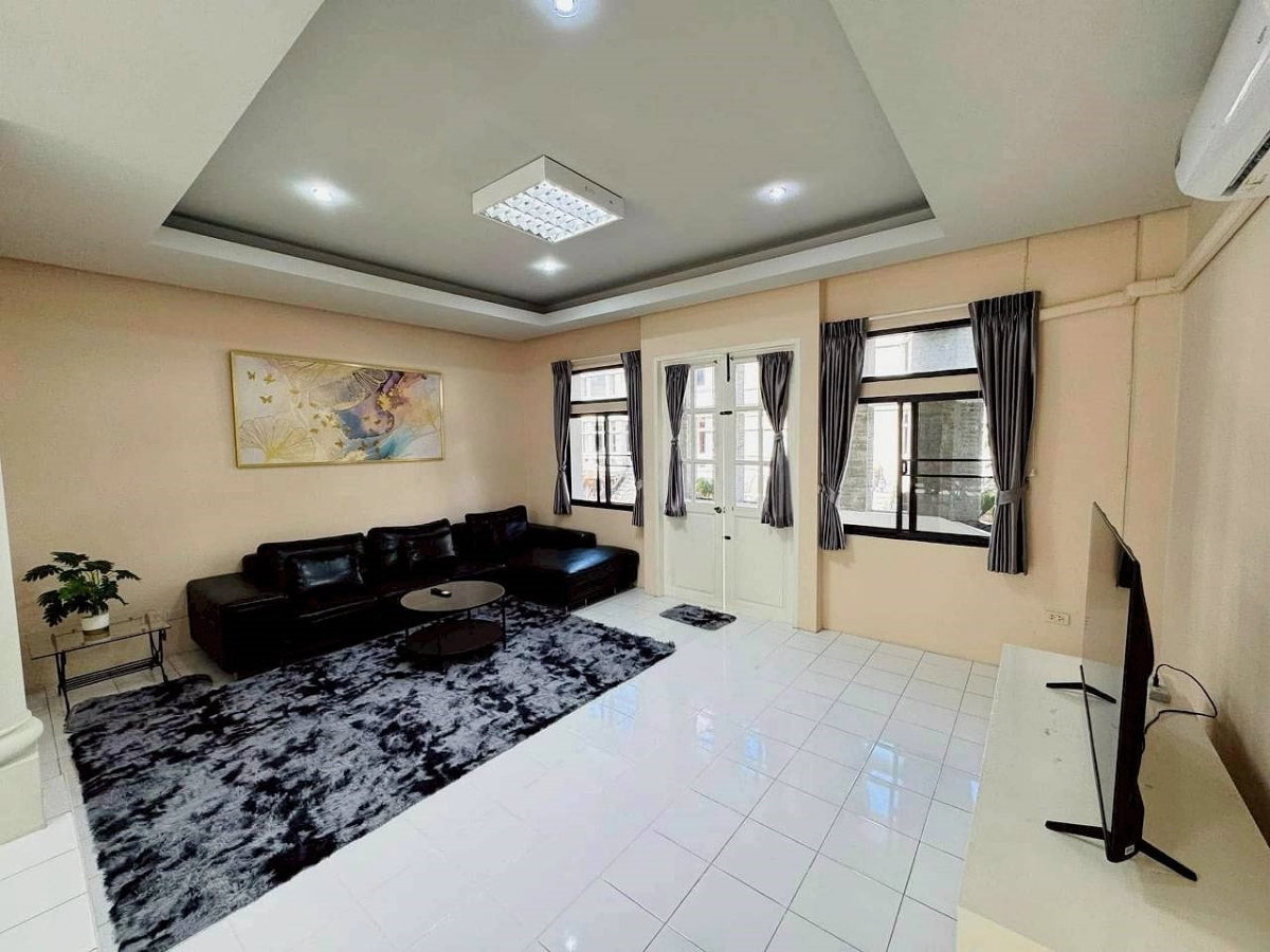 รูป ทาวเฮ้าท์สภาพใหม่ พร้อมพงษ์-อโศก เหมาะอยู่อาศัยและทำธุรกิจ ** NO CO-AGENT ** - รูปที่ 7/16