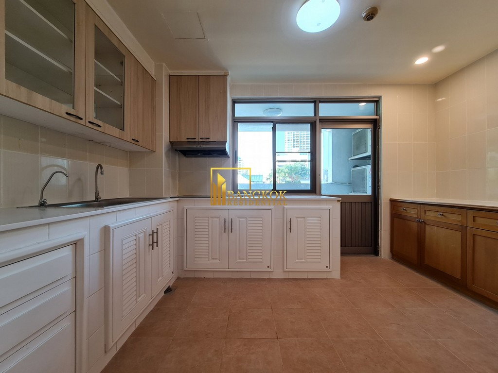 รูป Royal Castle | Expansive 3 Bedroom Condo With Large Terrace - BR2842CD - รูปที่ 6/36