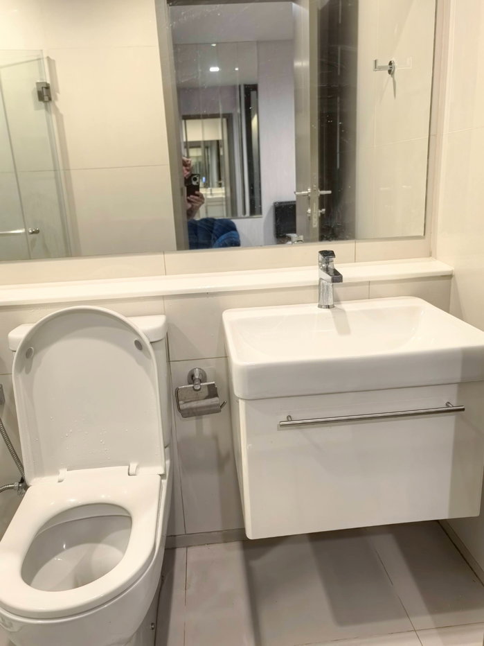 picture Code: 26KJ1418 for rent Life Asoke Hype 🔥🔥 Line ID: @kjcondo (with @)🔥🔥 - 8/9