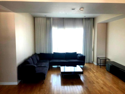 Condos for rent : LTH5728 – Millennium Residence FOR RENT 3 beds 3 baths Size 146.5 Sq.M. nearby BTS Asoke Station ONLY 90k/Month