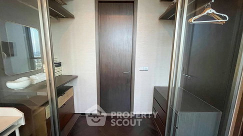 คอนโด 1-ห้องนอน ที่ ดิ เอส สุขุมวิท 36 ใกล้ BTS ทองหล่อ (ID 2737186)