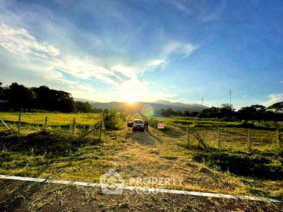 Land for sale Chiang Mai : 35,200 m² Land for Sale in Pong Yaeng (ID 2719019)