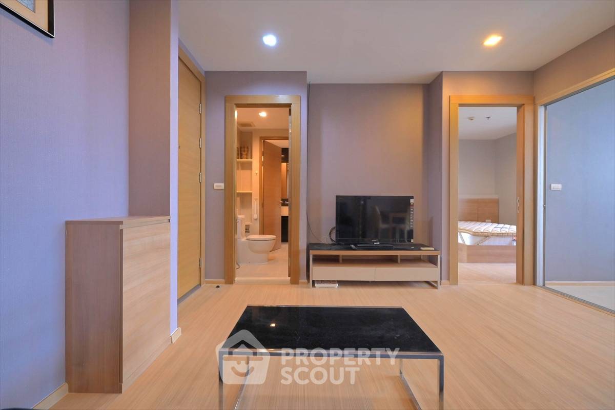 รูป คอนโด 1-ห้องนอน ที่ ริทึม รัชดา-ห้วยขวาง ใกล้ MRT ห้วยขวาง (ID 2448869) - รูปที่ 3/9