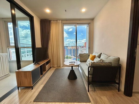 🌆 For Rent: XT HUAIKHWANG | Only 75 m. from MRT Huai Khwang | Fully Furnished & Ready to Move In @90condo 🌃