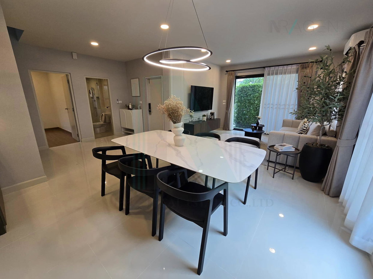 รูป 📌 ให้เช่าบ้านเดี่ยว 2 ชั้น เซนโทร บางนา 4 ห้องนอน 4 ห้องน้ำ - รูปที่ 3/8