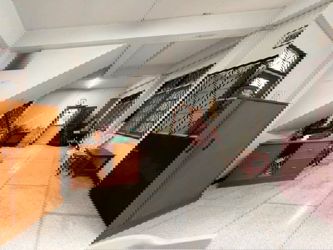 รูป บ้านในชุมชนใจกลางเมือง ซอยเทอดไทย 33 ใกล้ BTS ตลาดพลู เดินทางสะดวก เหมาะสำหรับคนทำงานในกรุงเทพ - รูปที่ 4/23