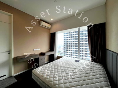 Condos for rent : 🚅 Available now – Large 2-Bedroom Unit 📍The Saint Residences, conveniently located near MRT Phaholyothin.