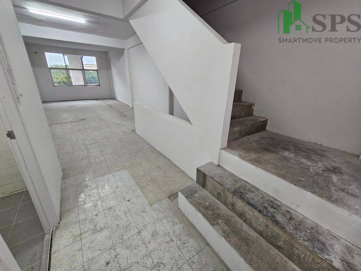 รูป อาคารพาณิชย์รีโนเวทใหม่ 2 คูหา ติดถนนใหญ่เทพารักษ์ ใกล้ BTS สำโรง (SPSP650) - รูปที่ 11/20