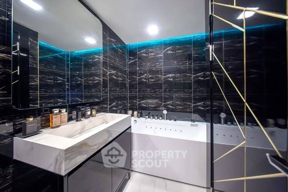 รูป คอนโด 1-ห้องนอน ที่ แกรนด์ โซแลร์ โนเบิล ใกล้ พัทยาใต้ (ID 2722681) - รูปที่ 3/7