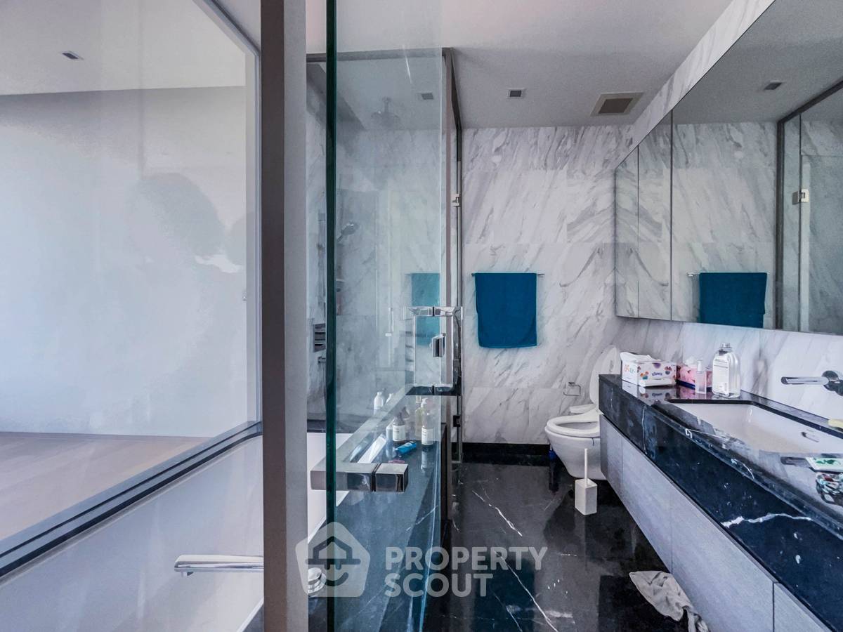 picture 18th-Floor 1-BR At Saladaeng One 400m From MRT Silom (ID 2080443) - 10/13