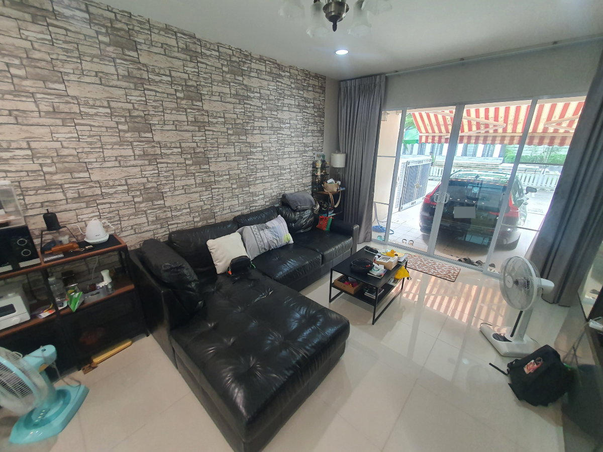 รูป บ้านกลางเมือง ลาดพร้าว 87, ทาวน์โฮม 3 ชั้น, วิวสวน เป็นส่วนตัว ทำเลดี, สไตล์โมเดิร์น ราคาจับต้องได้, ฟังก์ชันครบ หรู คุ้ม พร้อมอยู่ทันที - รูปที่ 17/22