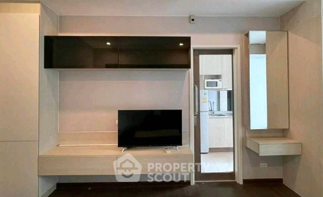 รูป คอนโด 1-ห้องนอน ที่ คิว อโศก ใกล้ MRT เพชรบุรี (ID 2724897) - รูปที่ 2/10