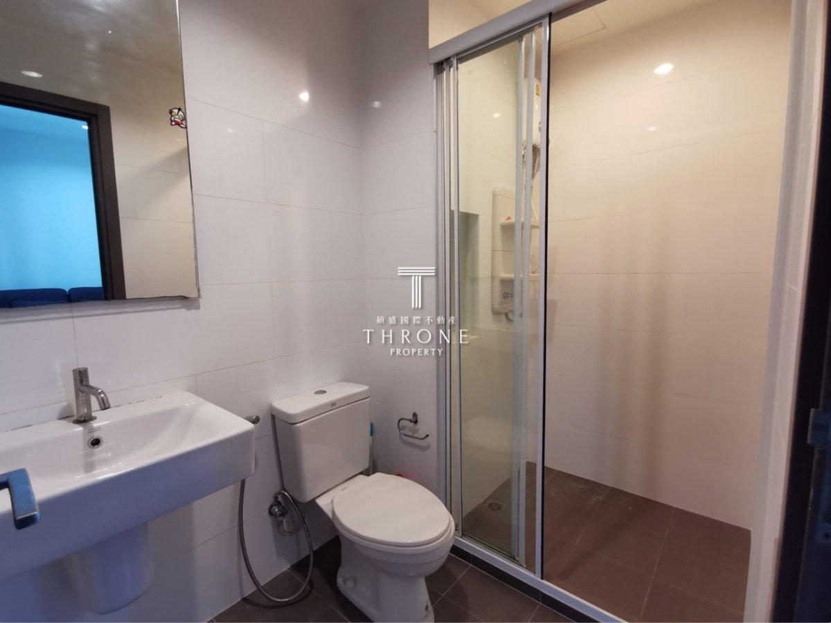 picture The Base Park West 🌟PN-00004321🌟 - 7/11