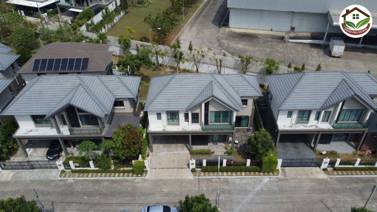 รูป บ้านเดี่ยวหรูติดถนนใหญ่ พุทธมณฑลสาย 4 ดีไซน์ Nordic พร้อมอยู่ บางกอก บูเลอวาร์ด ปิ่นเกล้า-เพชรเกษม, ฟังก์ชันครบ Clubhouse หรู ความปลอดภัยแน่น - รูปที่ 4/31