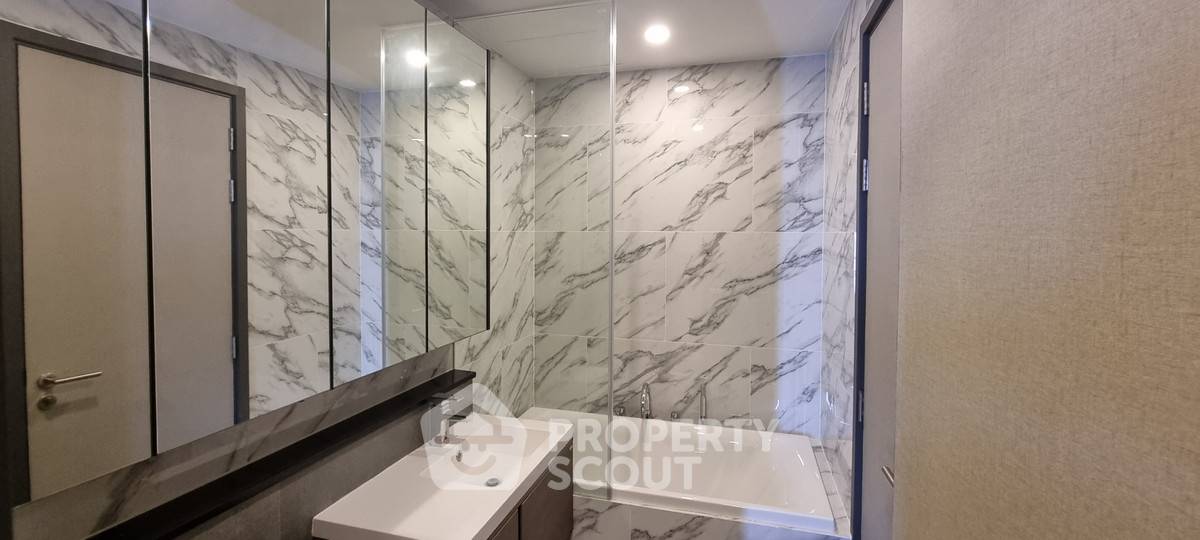 picture 1-BR Condo at The TEAK Ratchada 19 near MRT Ratchadaphisek (ID 2736281) - 8/10