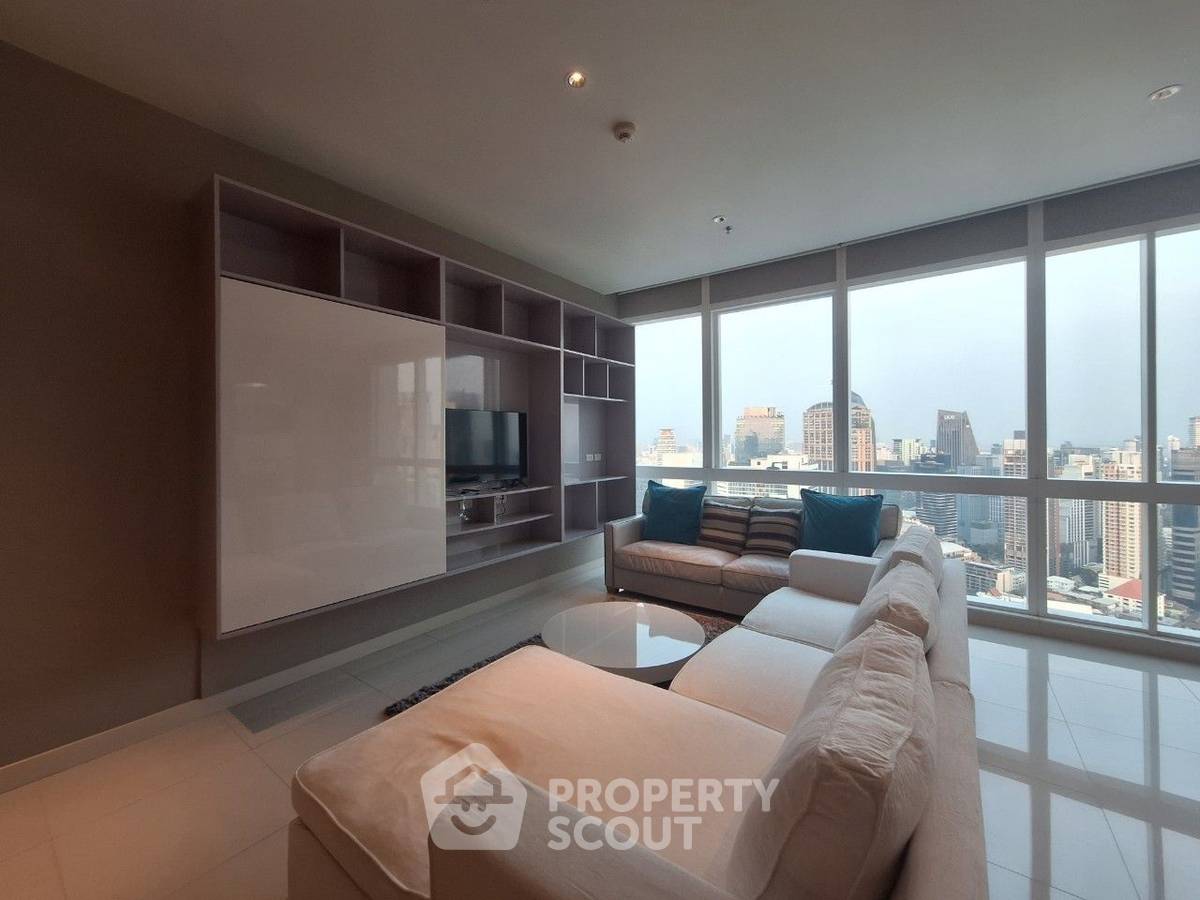 รูป คอนโด 1-ห้องนอน ที่ มิลเลนเนียม เรสซิเด้นส์ แอท สุขุมวิท คอนโดมิเนียม ใกล้ BTS อโศก (ID 2738437) - รูปที่ 1/7