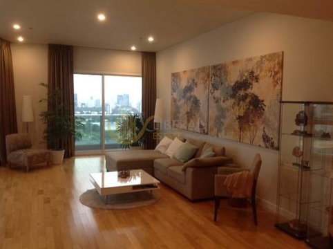 LTH416 – FOR RENT Condo at Millennium Residence 3 Beds 4 Baths 194 SQ.M. nearby Asoke BTS ONLY 120,000 THB / Month