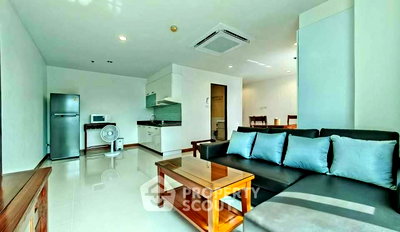 Condos for sale Robinson Ratchadaphisek : 1-BR Condo at Sukhumvit Living Town near MRT Phetchaburi (ID 2738408)