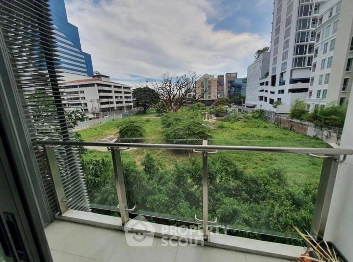 รูป คอนโด 2-ห้องนอน ที่ อิสสระ แอท 42 สุขุมวิท คอนโดมิเนียม ใกล้ BTS เอกมัย (ID 2738735) - รูปที่ 5/13