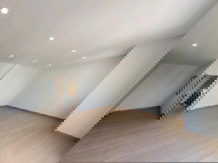 รูป 💥ขายโฮมออฟฟิศ 4 ชั้น โครงการบ้านกลางเมือง พระรามเก้า-ลาดพร้าว | รีโนเวทใหม่พร้อมอยู่ - รูปที่ 23/28