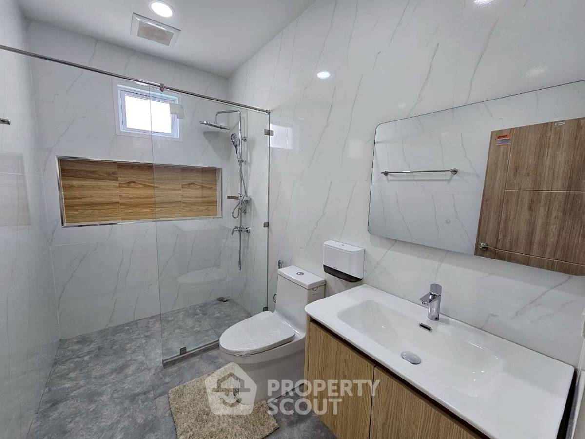 รูป วิลล่า 3-ห้องนอน ใกล้ อ่างเก็บน้ำมาบประชัน (ID 2738424) - รูปที่ 11/18