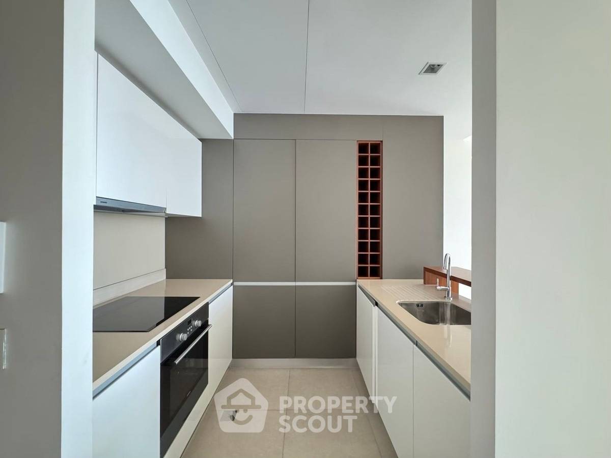 รูป คอนโด 1-ห้องนอน ที่ เดอะ ริเวอร์ คอนโดมิเนียม ใกล้ BTS สะพานตากสิน (ID 2722962) - รูปที่ 3/7